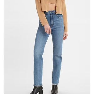 Levi's NWOT 70'S HIGH RISE SLIM STRAIGHT Denim Jeans 24x29